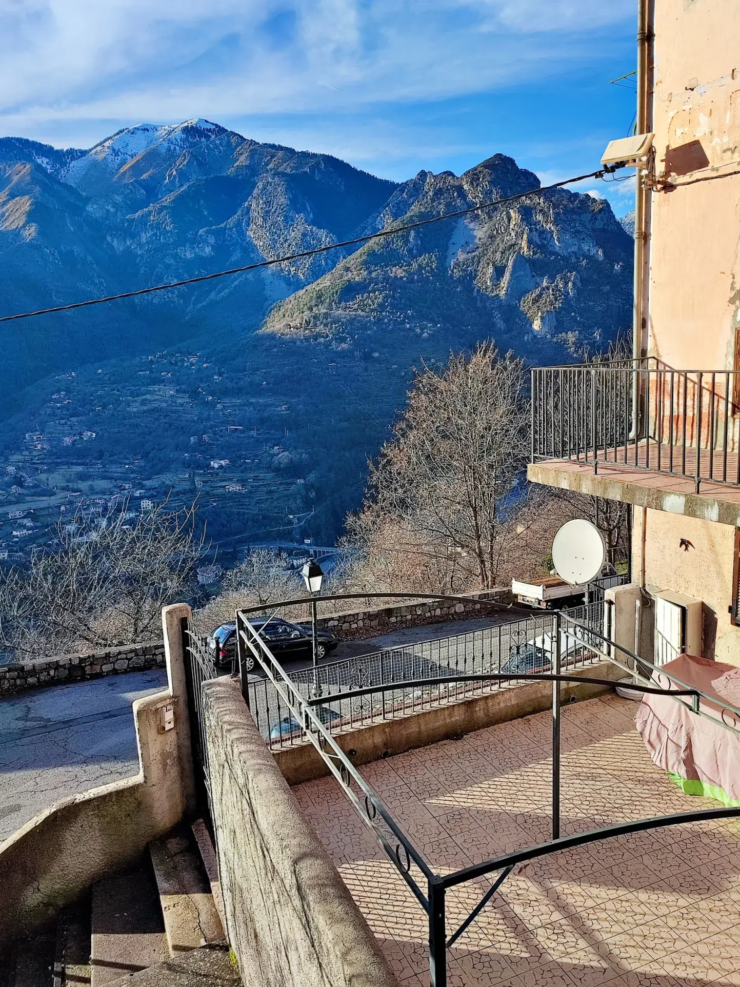 Appartement 3 pièces meublé avec terrasse et vue panoramique à Belvédère 