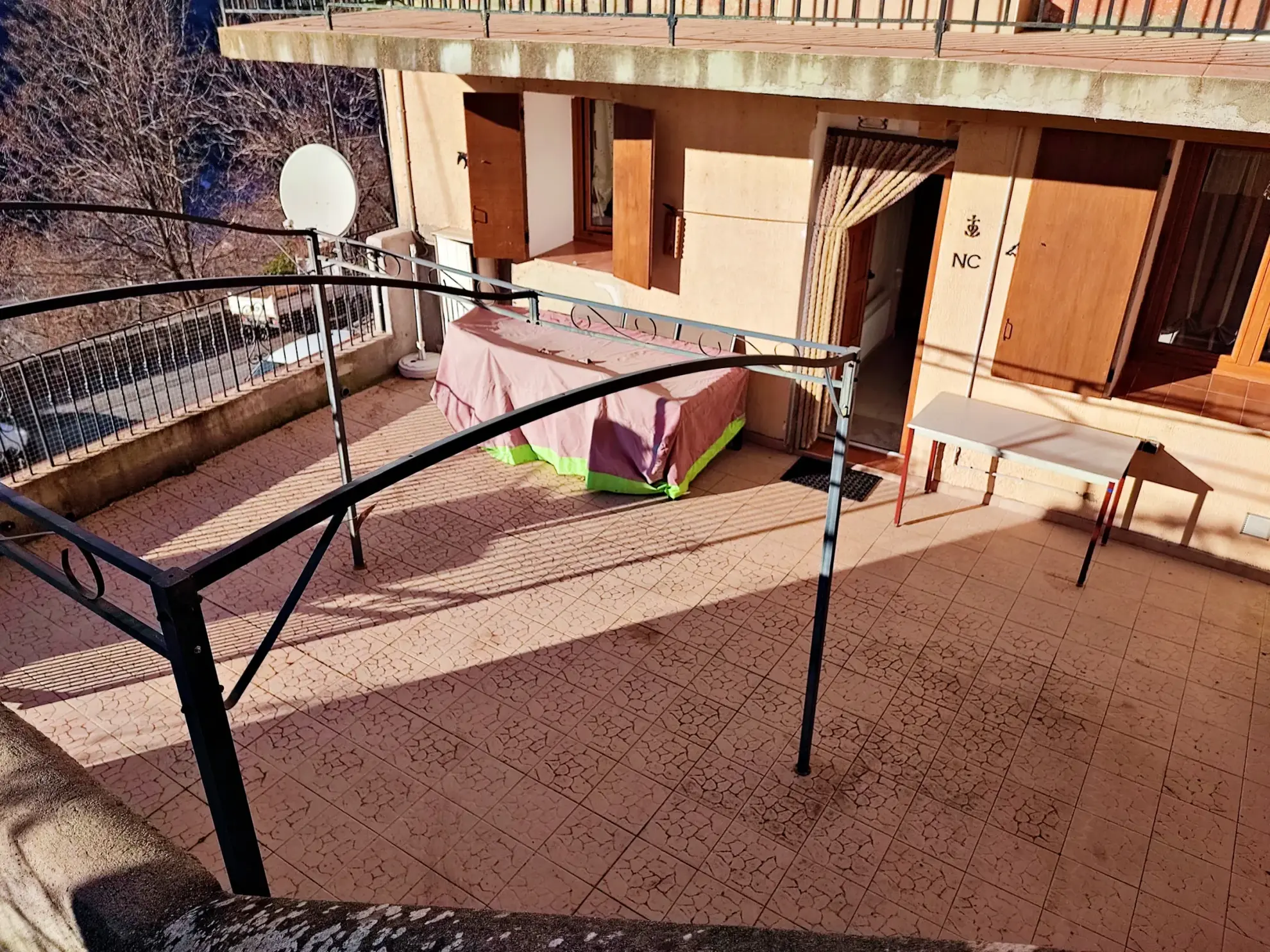 Appartement 3 pièces meublé avec terrasse et vue panoramique à Belvédère 