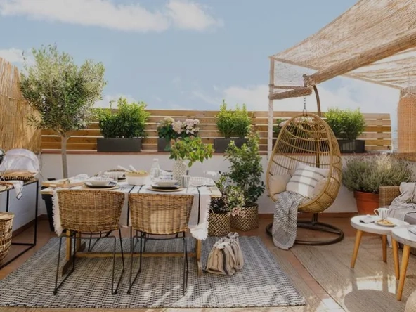 Vente d'un appartement 2 pièces de 32,80 m² avec terrasse à Le Plessis-Robinson