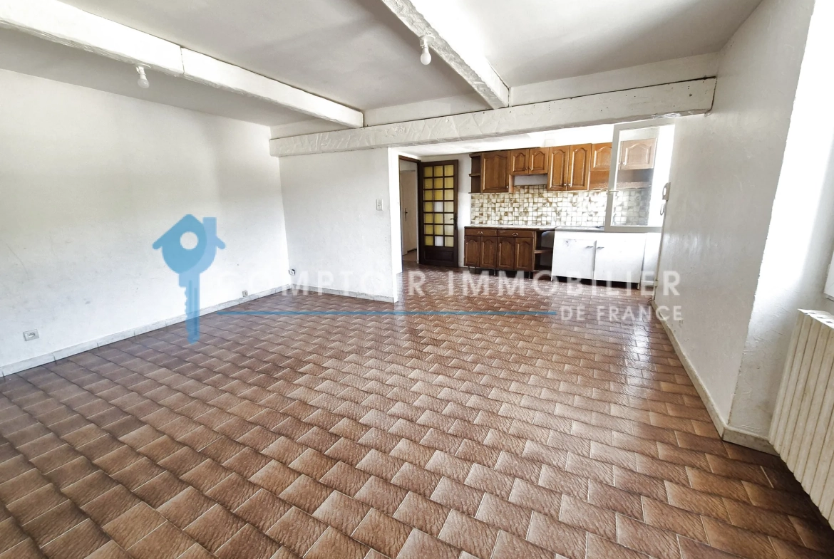 Immeuble de rapport en centre-ville à La Grand Combe - Investissement rentable 