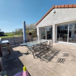 Maison récente de plain-pied à Oriocourt, adaptée PMR, 148 m² avec jardin piscinable
