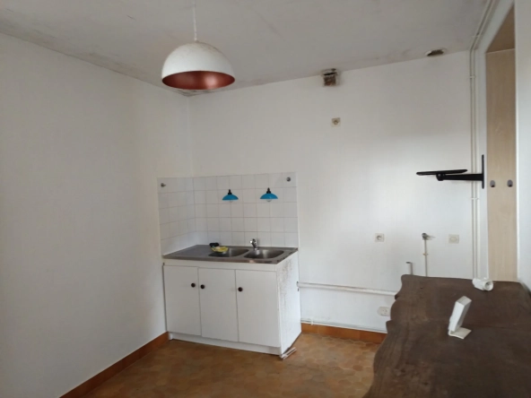 Ensemble immobilier de deux maisons à Lanhouarneau proche Lesneven 