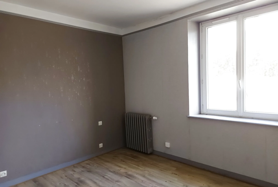 Ensemble immobilier de deux maisons à Lanhouarneau proche Lesneven 