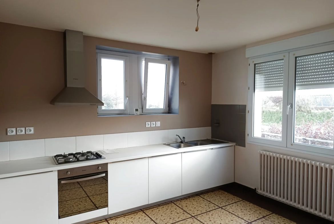 Ensemble immobilier de deux maisons à Lanhouarneau proche Lesneven 