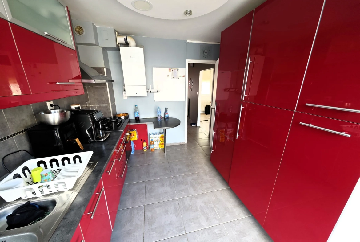 Maison familiale lumineuse à Villeneuve-d'Ascq - 89 m² avec jardin 