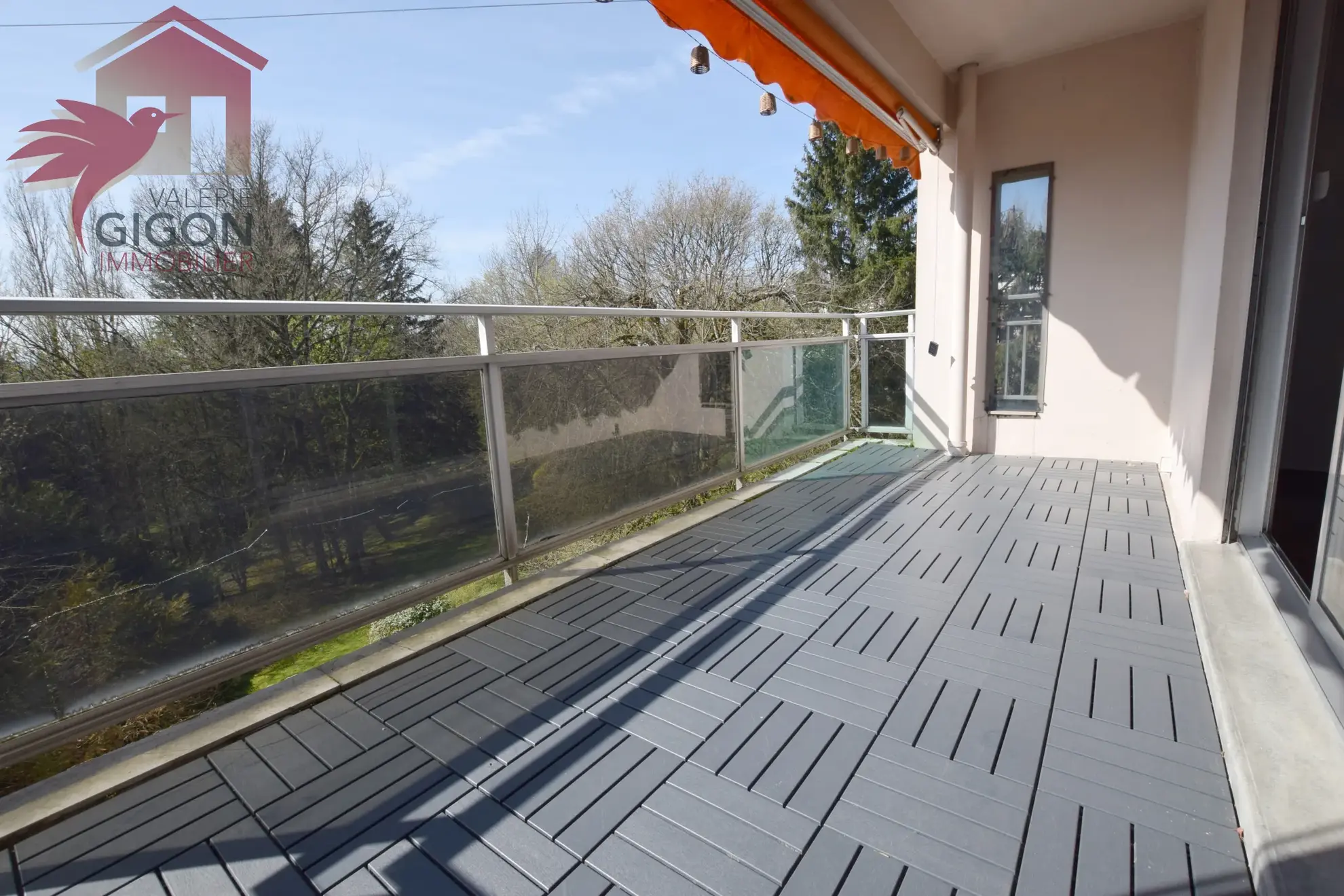 Bel appartement F6 à Montbéliard avec terrasse et vue sur la verdure 