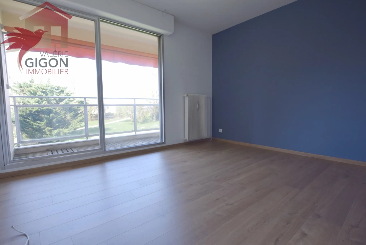 Bel appartement F6 à Montbéliard avec terrasse et vue sur la verdure 