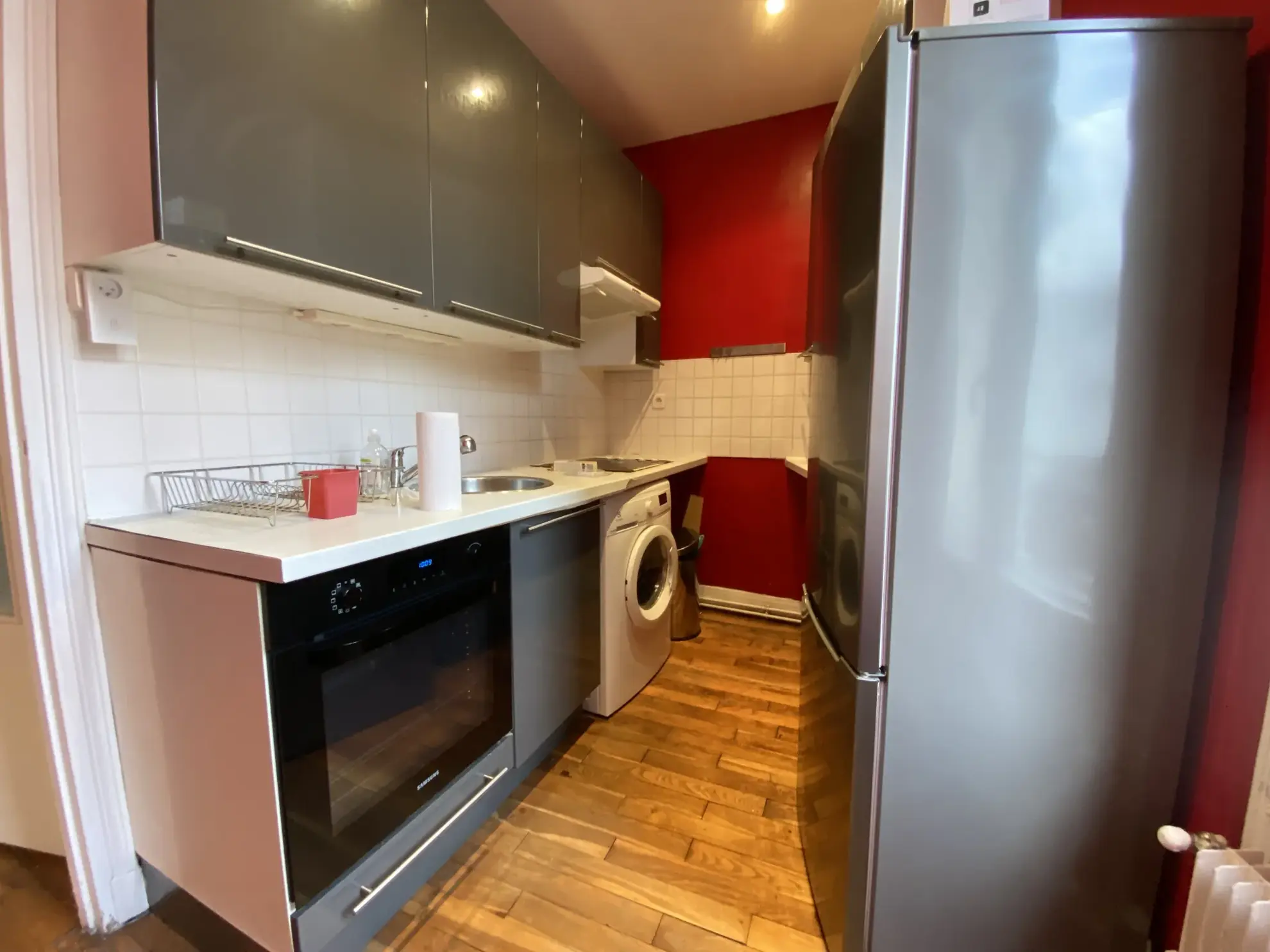Appartement 2 pièces de 31,67 m² à Montreuil, proximité RER et lignes de métro 