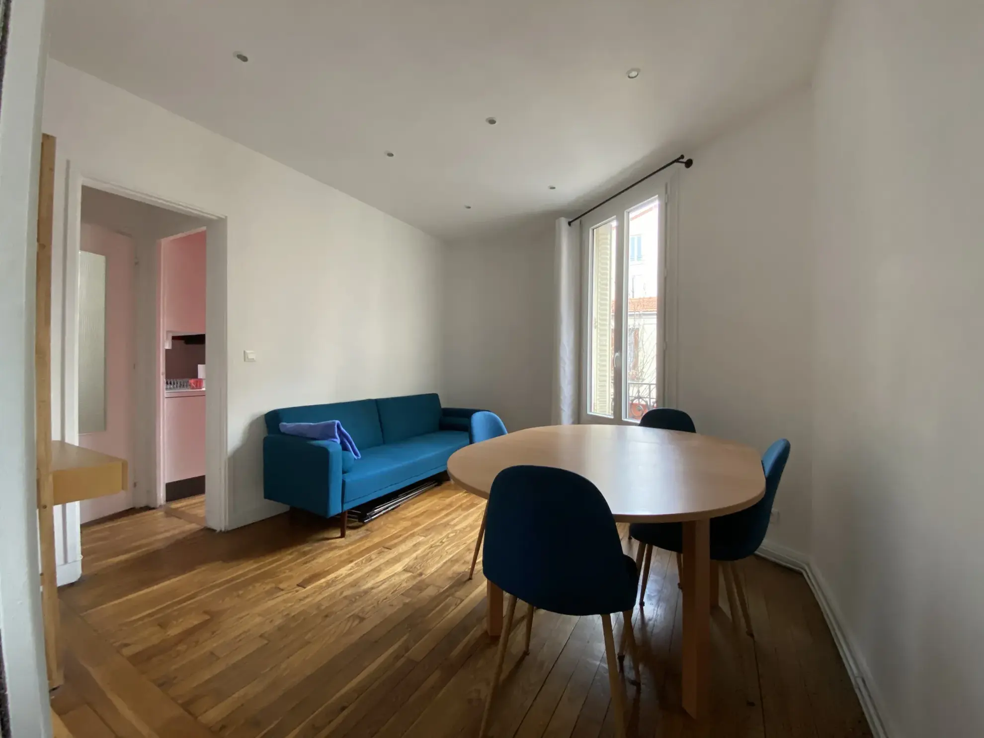Appartement 2 pièces de 31,67 m² à Montreuil, proximité RER et lignes de métro 
