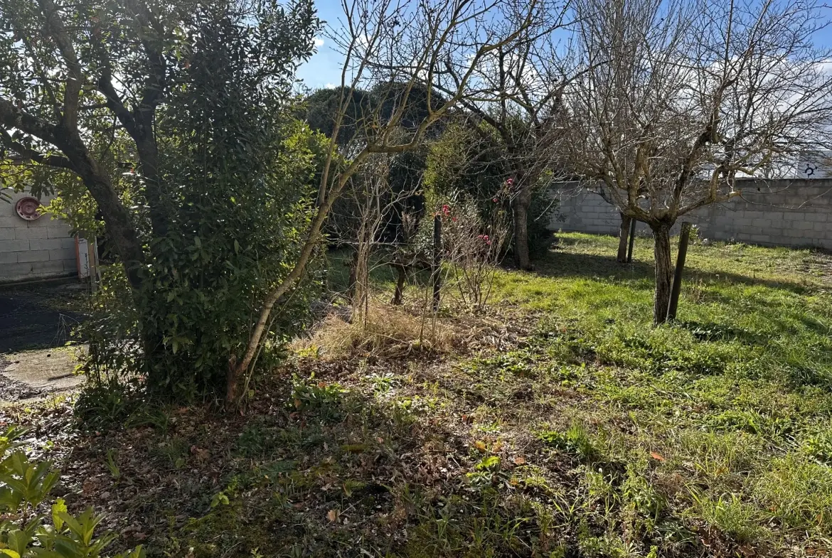 Belle maison 4 chambres avec garage et jardin à Pezens près de Carcassonne 
