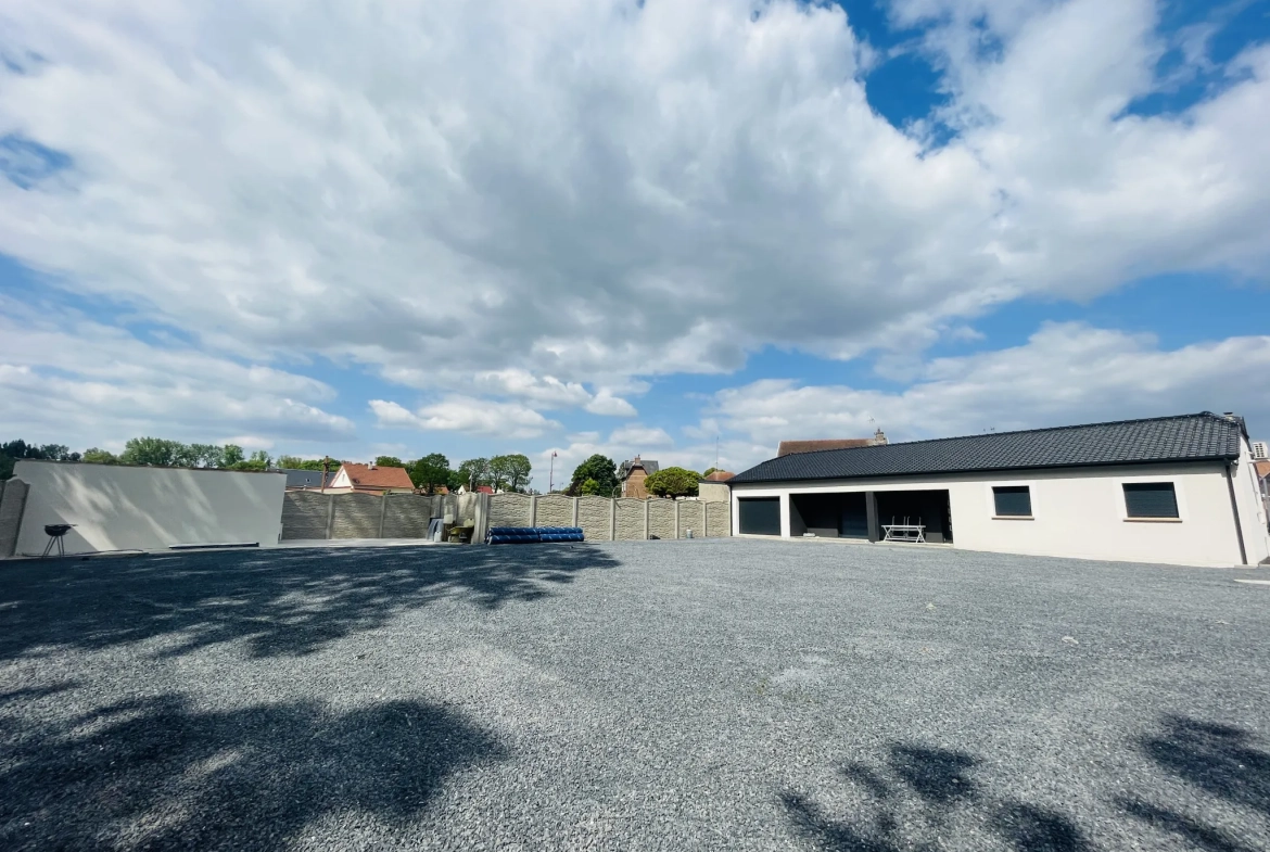 Maison neuve de plain-pied avec garage et annexe à Grugies 