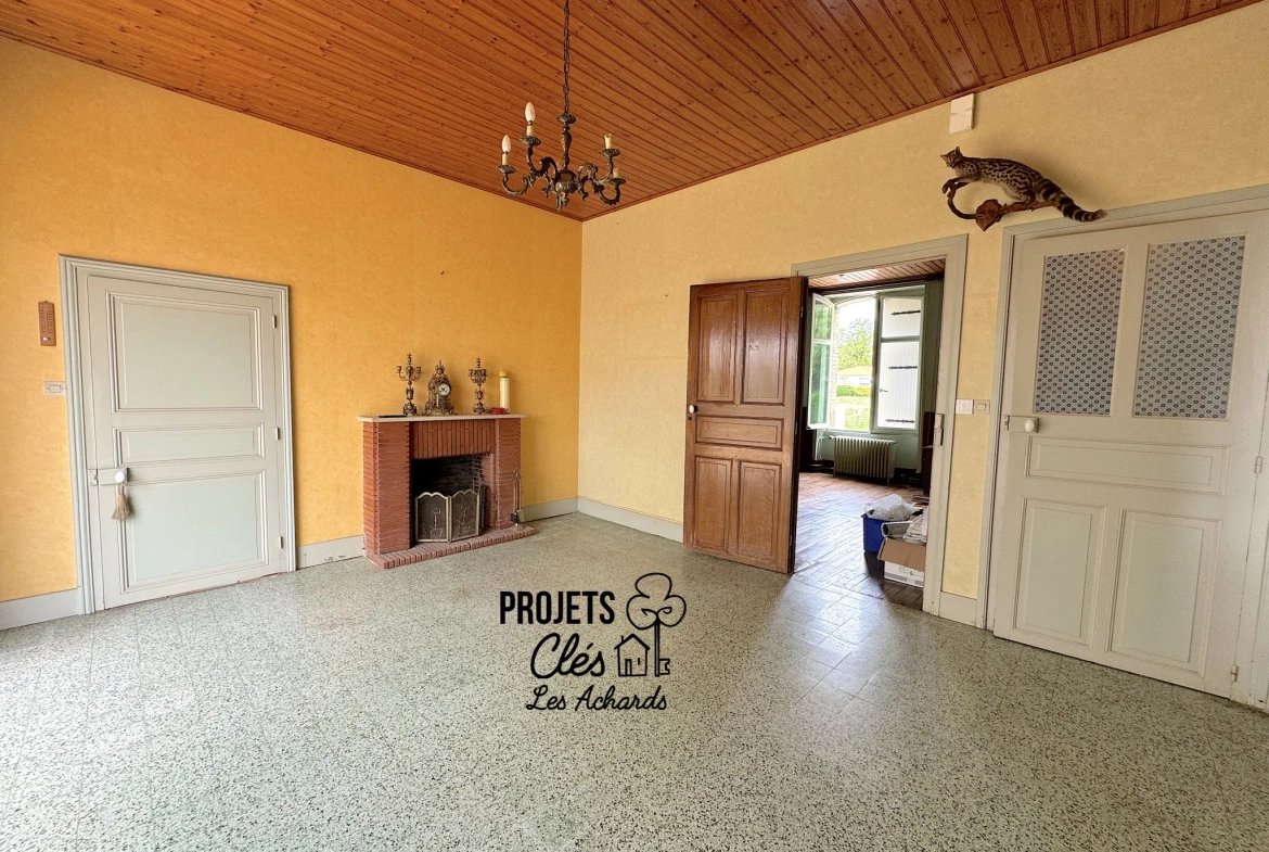 Charmante maison à rénover avec 3 chambres et grand jardin à Les Achards 