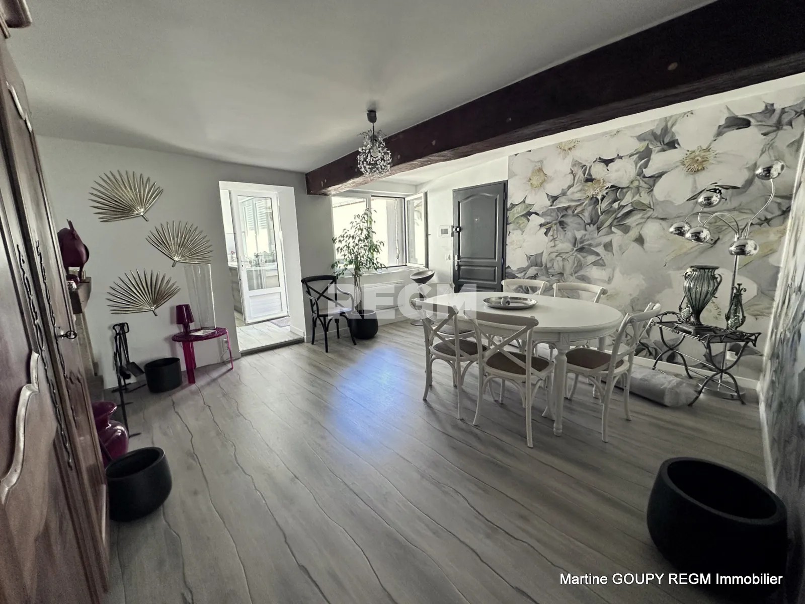 Magnifique appartement T2 de 79 m² avec terrasse à Orléans Murlins 