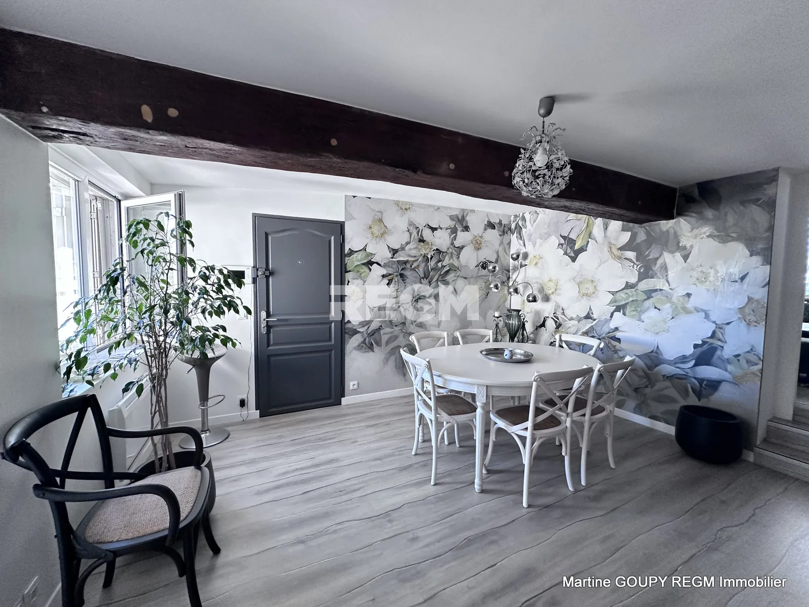 Magnifique appartement T2 de 79 m² avec terrasse à Orléans Murlins 