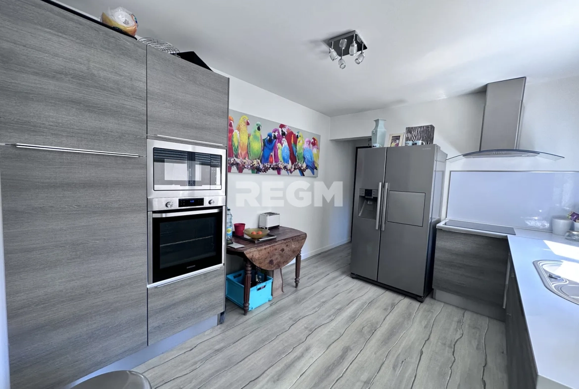 Magnifique appartement T2 de 79 m² avec terrasse à Orléans Murlins 