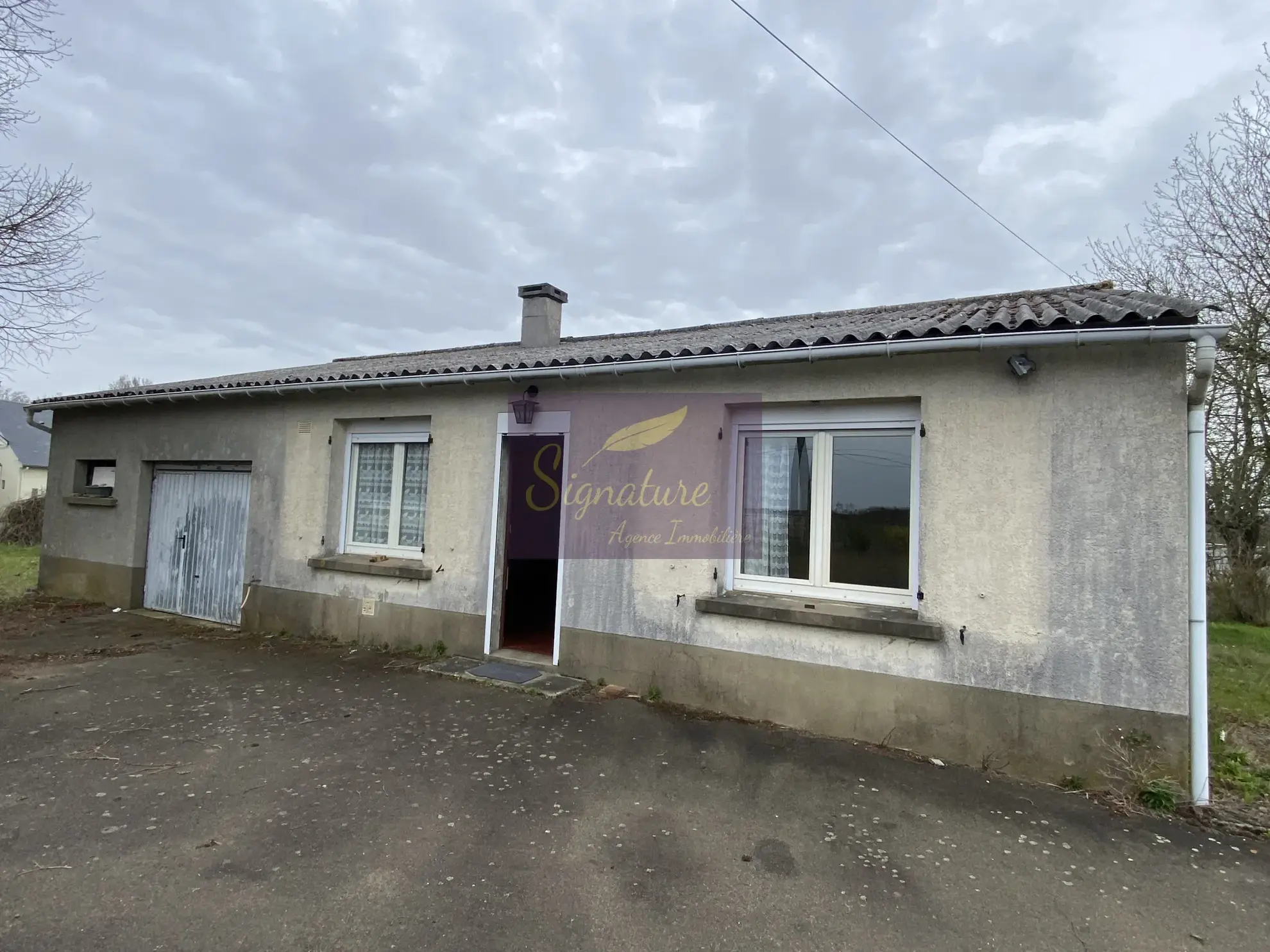 Maison de plain-pied avec terrain constructible à Change (72560) 