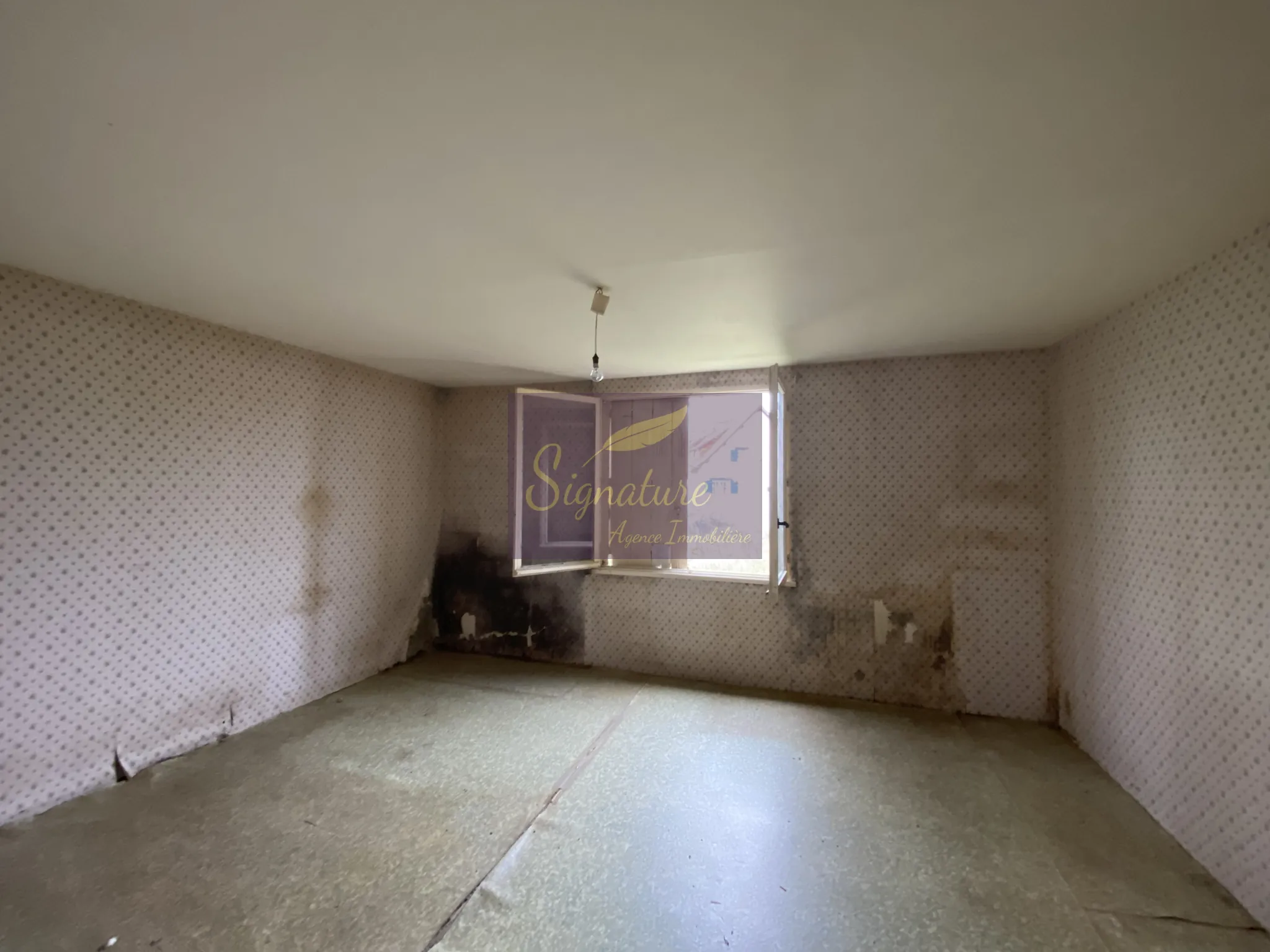 Maison de plain-pied avec terrain constructible à Change (72560) 