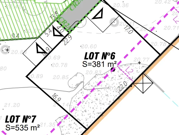 Terrain constructible à Meschers-sur-Gironde de 381 m² avec exposition sud-est 