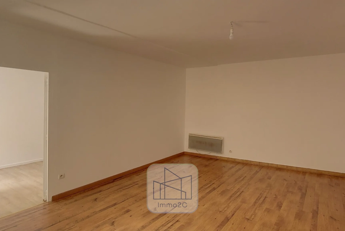 Appartement T2 lumineux à Nantes, centre-ville, proximité place Royale 