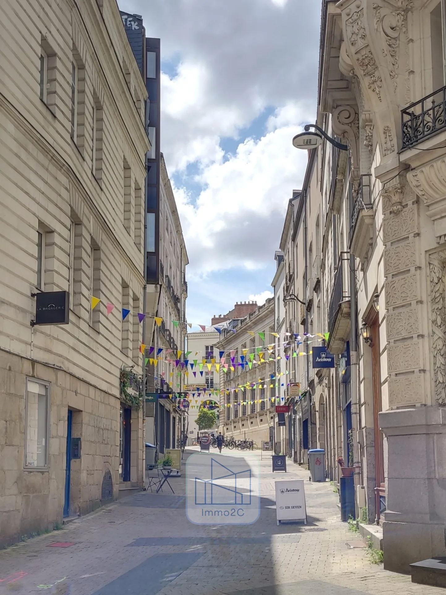 Appartement T2 lumineux à Nantes, centre-ville, proximité place Royale 