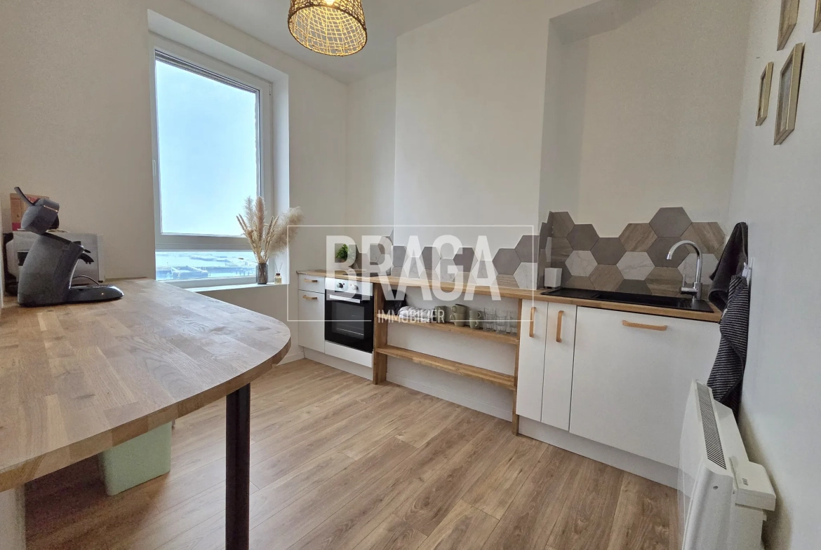 Appartement rénové avec vue mer à Boulogne-sur-Mer – Opportunité à 98 000 € 