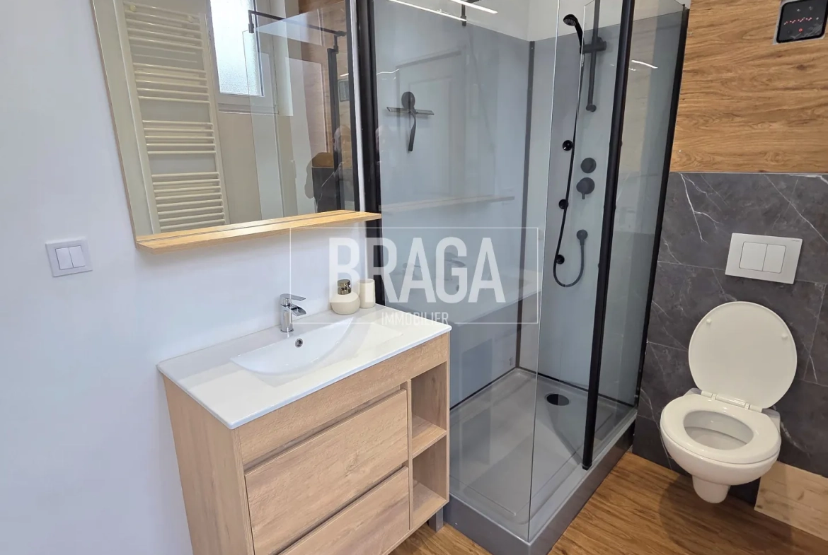 Appartement rénové avec vue mer à Boulogne-sur-Mer – Opportunité à 98 000 € 