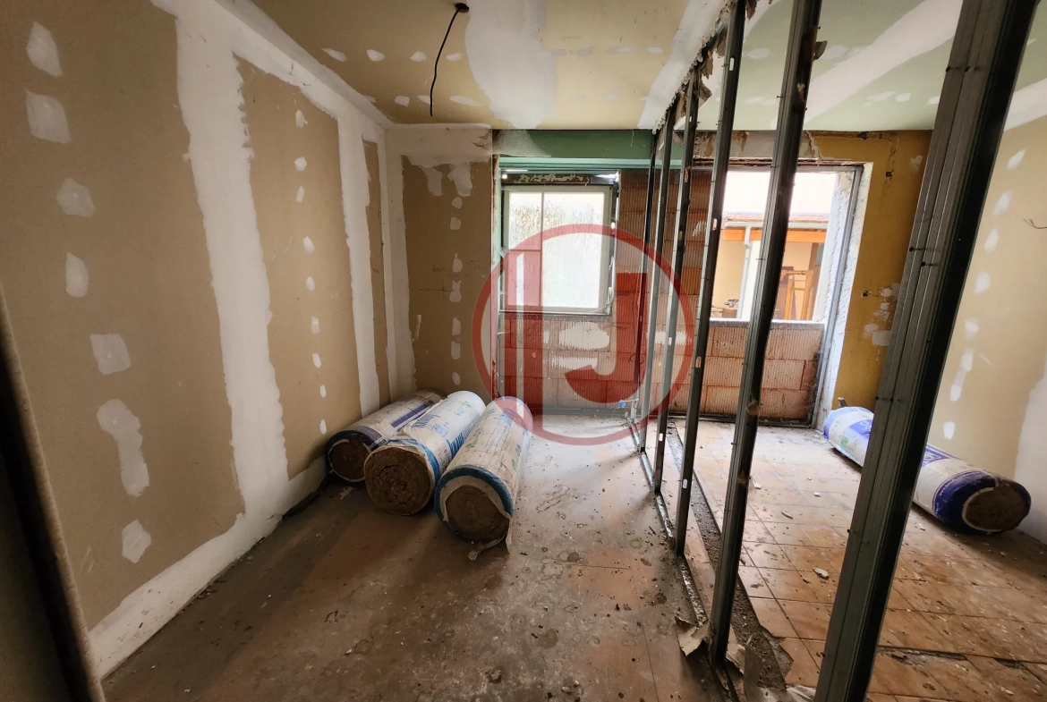 Immeuble à vendre à Mulhouse – Opportunité d’investissement avec potentiel de 6 appartements 