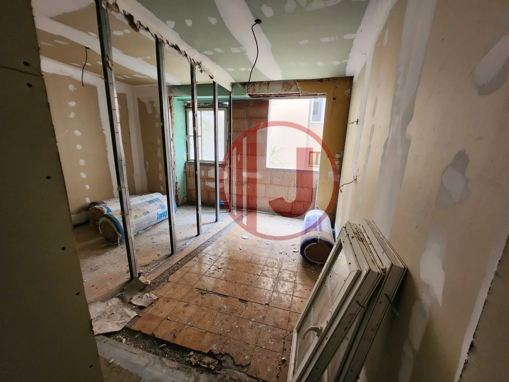 Immeuble à vendre à Mulhouse – Opportunité d’investissement avec potentiel de 6 appartements 