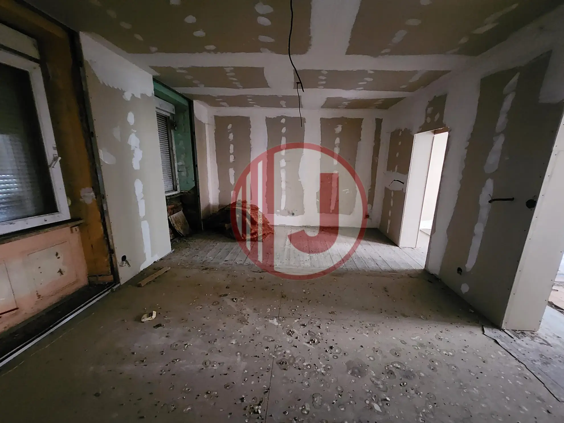 Immeuble à vendre à Mulhouse – Opportunité d’investissement avec potentiel de 6 appartements 