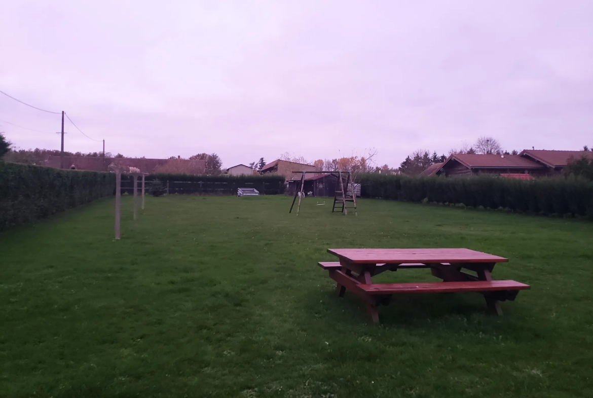 Maison de plain-pied récente de 94 m² avec garage à l'Aigle 