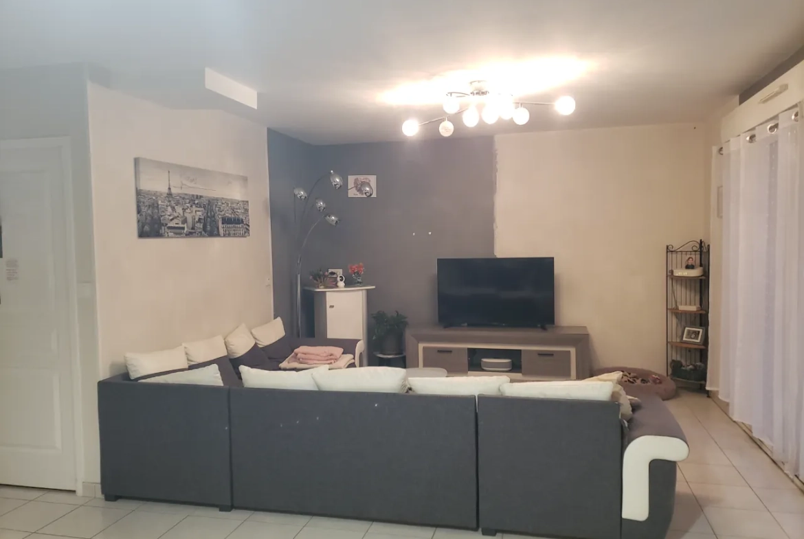 Maison de plain-pied récente de 94 m² avec garage à l'Aigle 