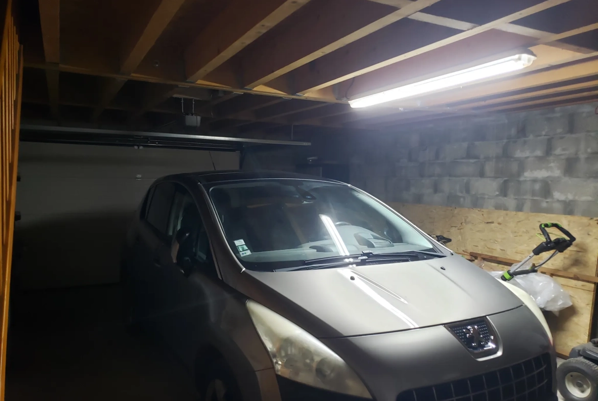 Maison de plain-pied récente de 94 m² avec garage à l'Aigle 