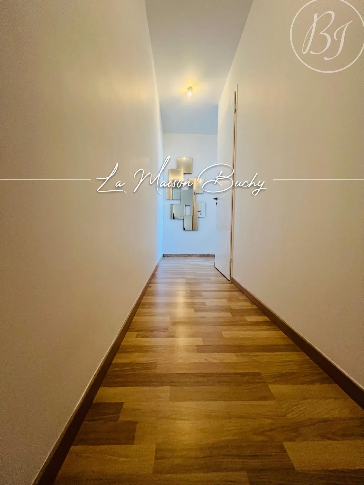 Appartement duplex 3 pièces avec balcon et parking à Les Sables d'Olonne 