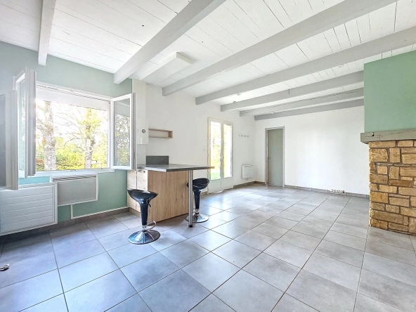 Maison de plain-pied à Milhars avec terrain de 970 m², proche Cordes-sur-Ciel 