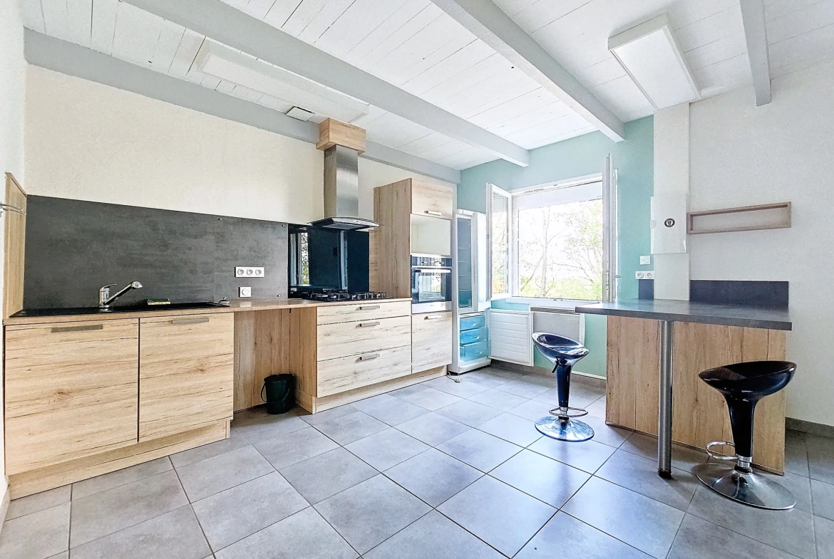 Maison de plain-pied à Milhars avec terrain de 970 m², proche Cordes-sur-Ciel 