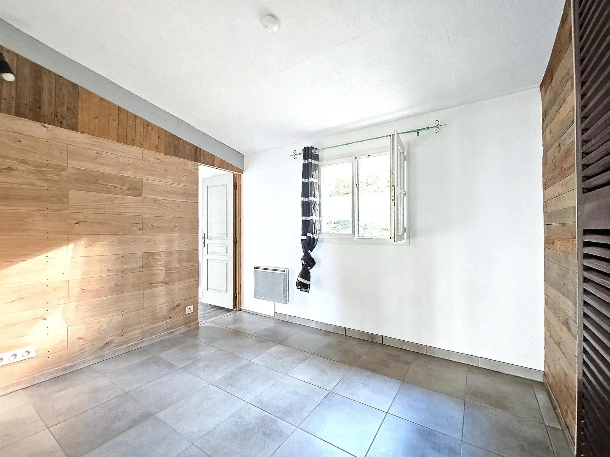 Maison de plain-pied à Milhars avec terrain de 970 m², proche Cordes-sur-Ciel 