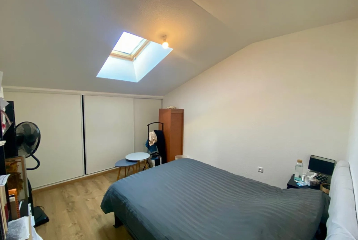 Appartement T4 lumineux avec terrasse et parking à Tournefeuille 