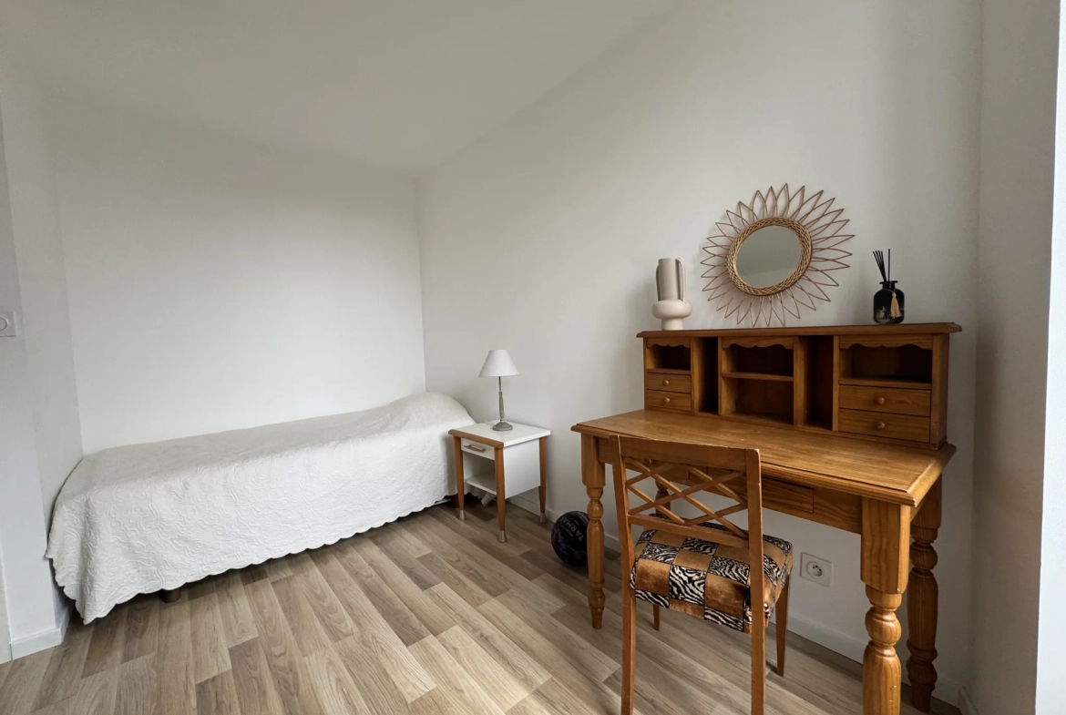 Appartement d'exception à Nîmes, 132 m² avec mezzanine dans le quartier Révolution 