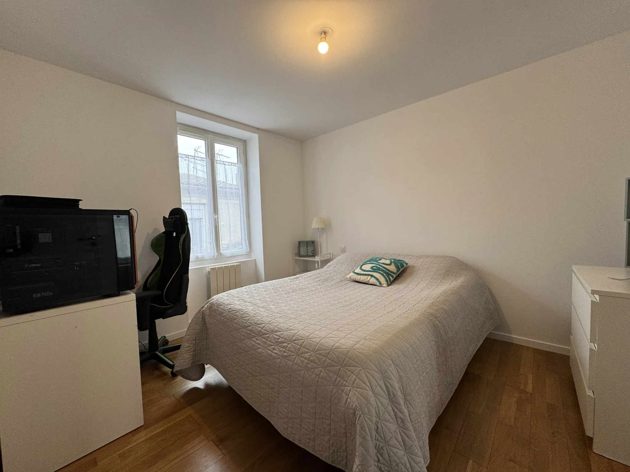Appartement d'exception à Nîmes, 132 m² avec mezzanine dans le quartier Révolution 