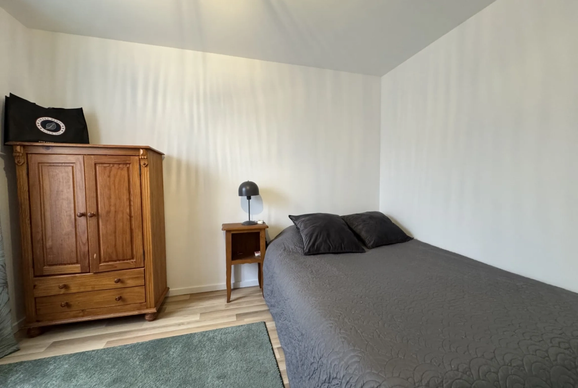 Appartement d'exception à Nîmes, 132 m² avec mezzanine dans le quartier Révolution 