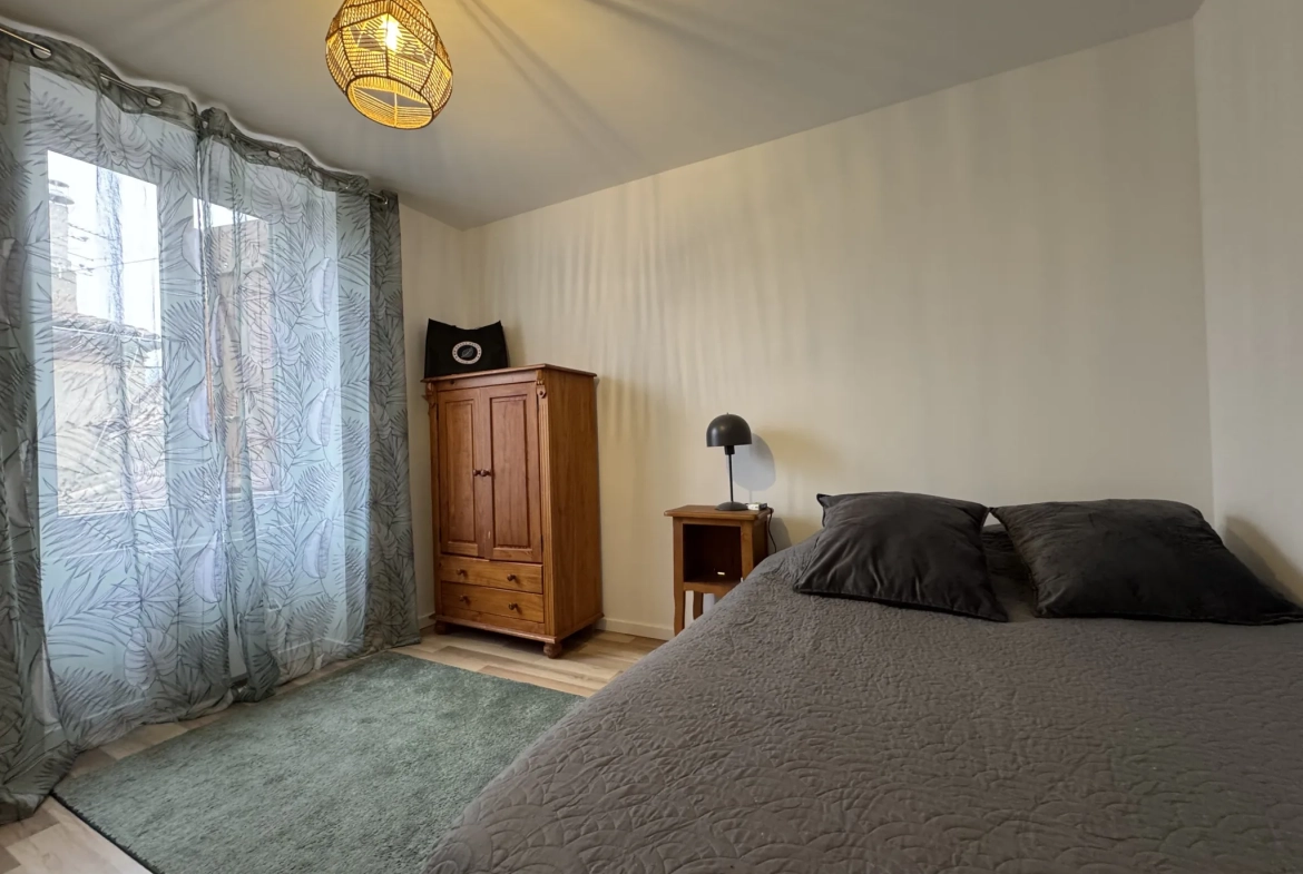 Appartement d'exception à Nîmes, 132 m² avec mezzanine dans le quartier Révolution 
