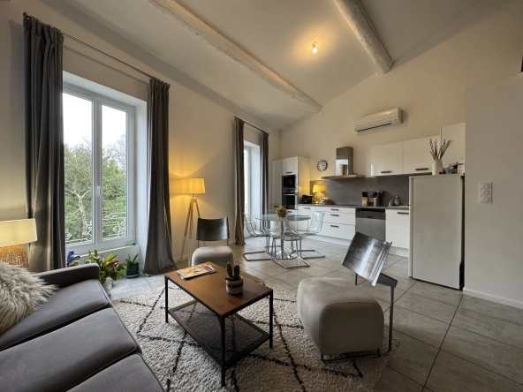 Appartement d'exception à Nîmes, 132 m² avec mezzanine dans le quartier Révolution