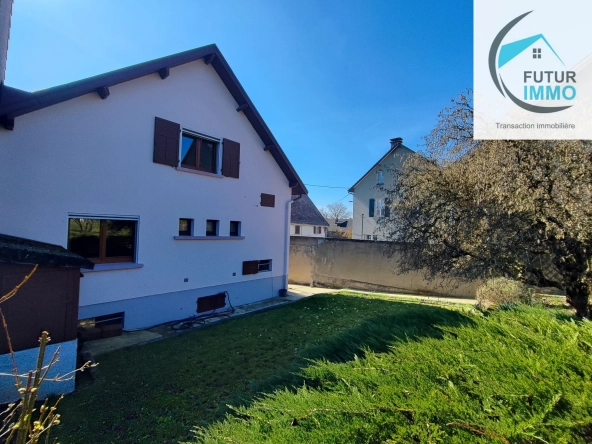 Maison accolée de 95 m² à Dasle avec garage et terrain clos 