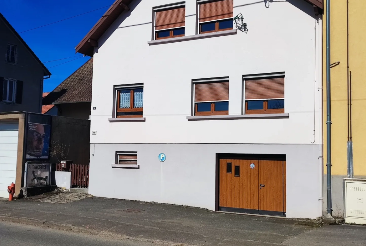 Maison accolée de 95 m² à Dasle avec garage et terrain clos 