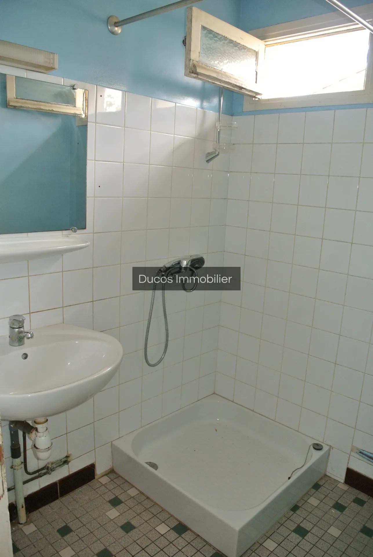 Maison à rénover avec jardin et garage à Marmande 