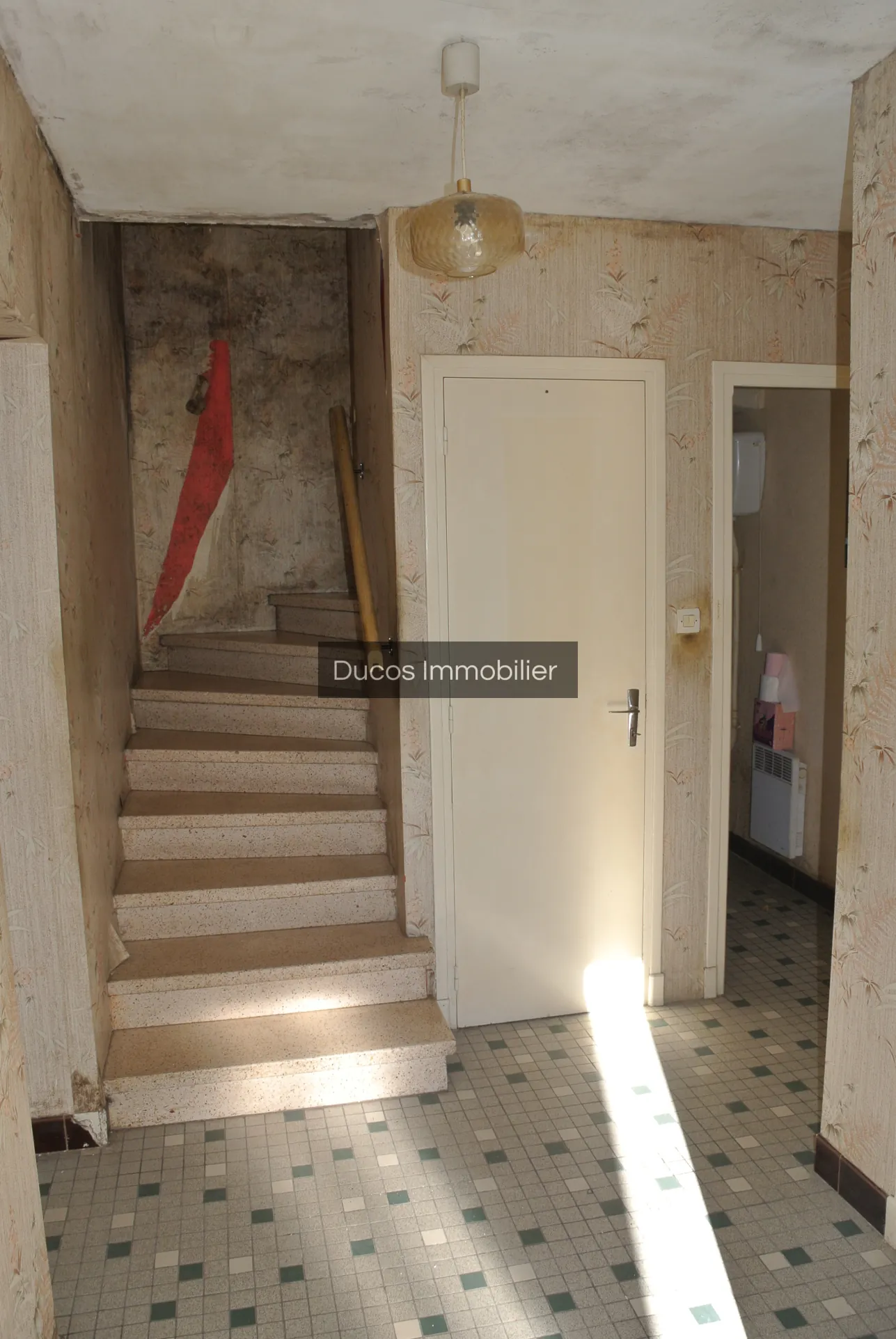 Maison à rénover avec jardin et garage à Marmande 