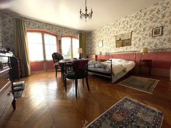 Rare propriété à Premery avec jardin, garage et belles prestations en plein centre-ville 