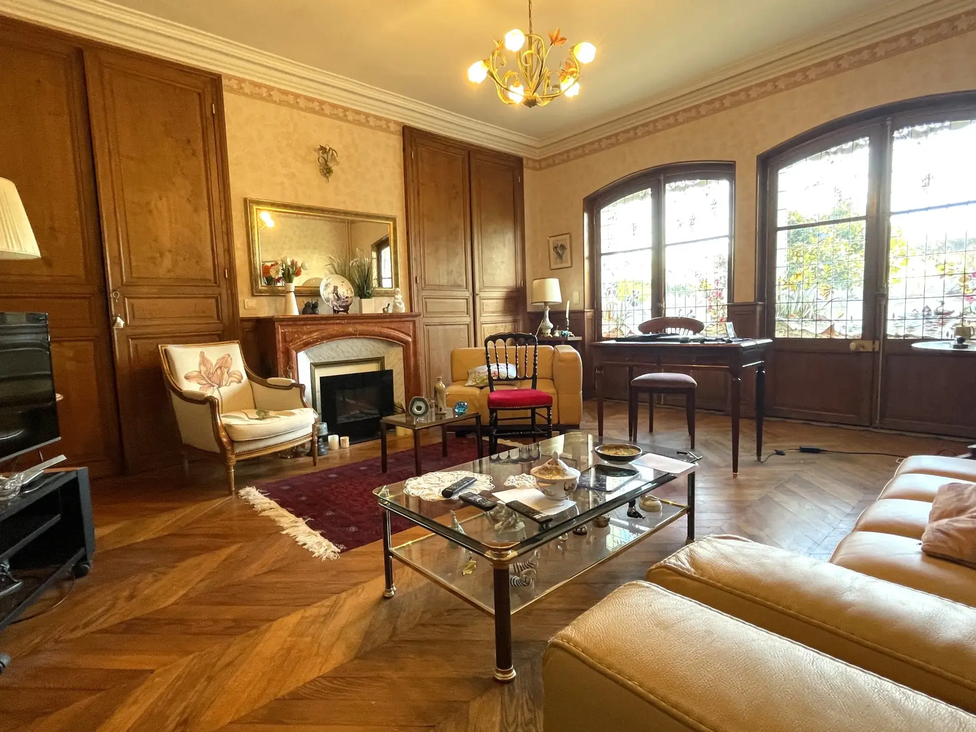 Rare propriété à Premery avec jardin, garage et belles prestations en plein centre-ville 