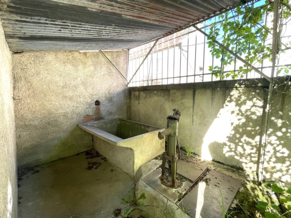 Rare propriété à Premery avec jardin, garage et belles prestations en plein centre-ville 