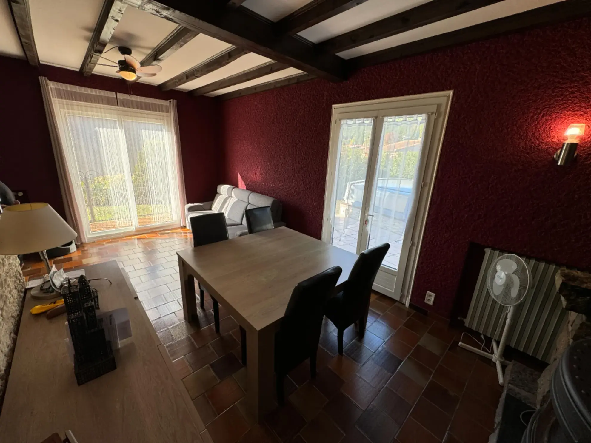 Maison avec piscine chauffée et garage à Quillan, vue panoramique sur montagnes 